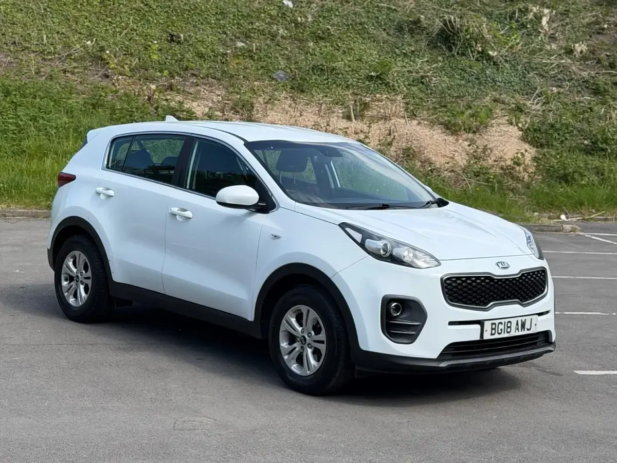 Usado Kia Sportage 130 HP (95 kW) 2018 Branco SUV