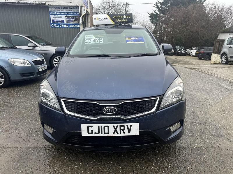 Used Kia Ceed 113 HP (83 kW) 2010 Blue Hatchback