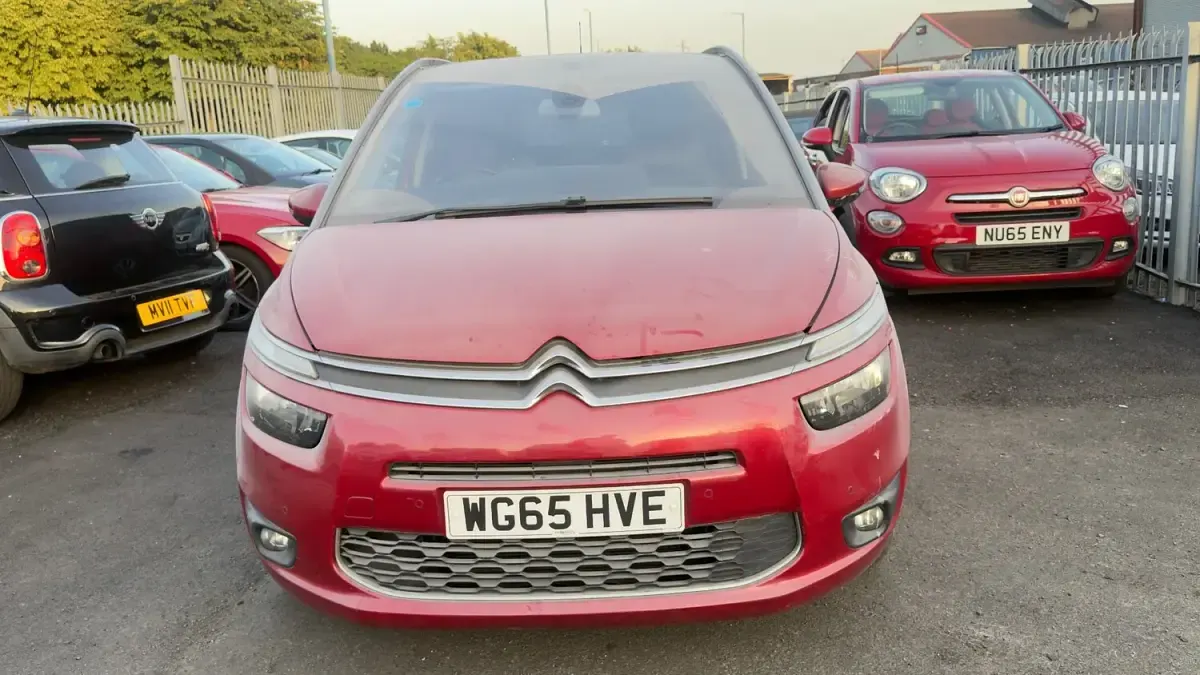 Used Citroën Grand C4 Picasso Exclusive 2015 Red MPV