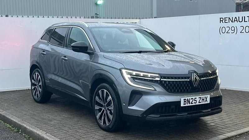 Metallic shadow grey Used 2025 Renault Austral Techno SUV | £22,551 (Good price) - Image 1/1