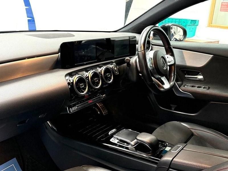 Used Mercedes A180 AMG line 116 HP (85 kW) 2018 Black Hatchback