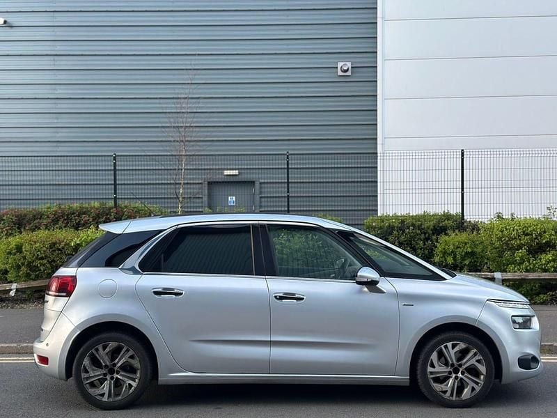 Used Citroën C4 Picasso Exclusive 2013 Silver MPV
