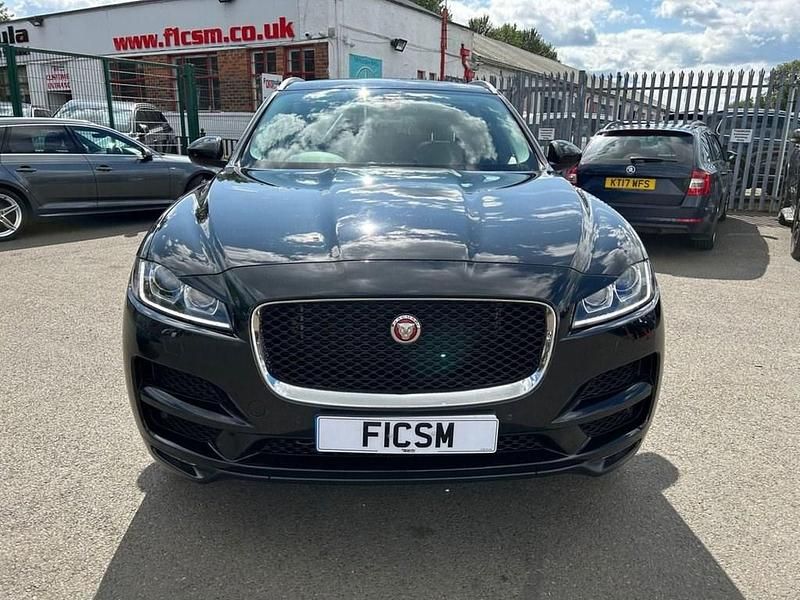 Used Jaguar F-Pace Portfolio 178 HP (130 kW) 2017 Black SUV