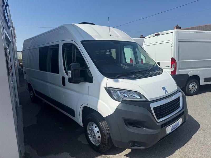 Used Peugeot Boxer 130 HP (95 kW) 2015 White Van