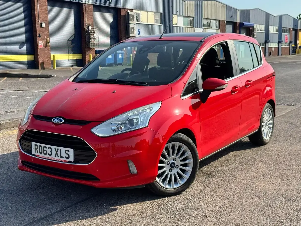Used Ford B-MAX Titanium 120 HP (88 kW) 2013 Red MPV