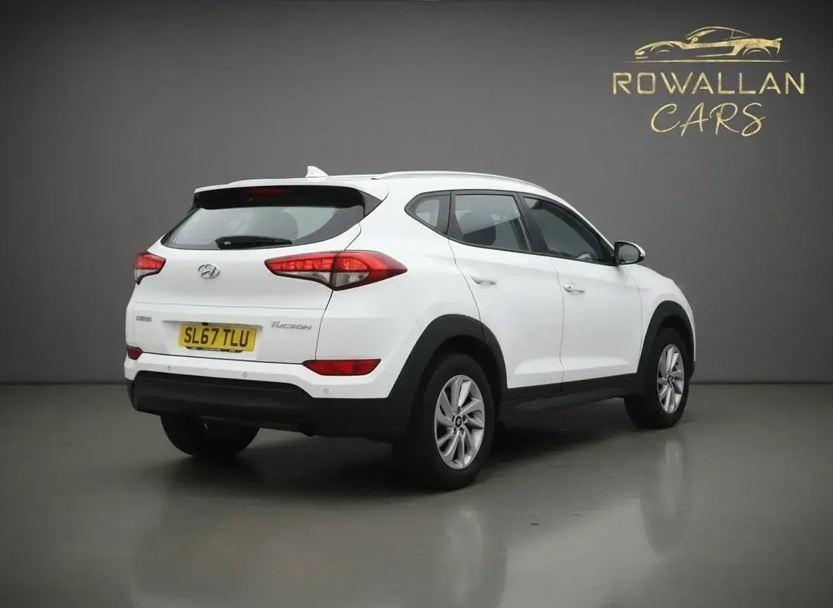 Used Hyundai Tucson SE 2017 White SUV