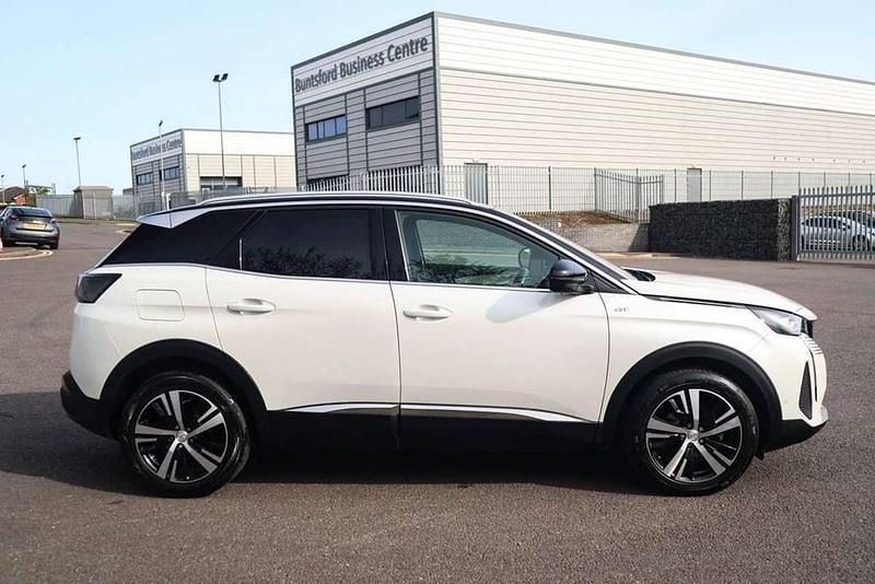 Second-hand Peugeot 3008 GTi 131 CP (96 kW) 2022 Alb SUV
