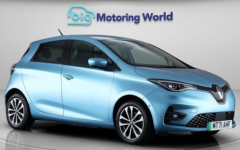 Used 2021 Renault Rapid GT-Line Hatchback | £8,600 (Fair price) - Image 1/4