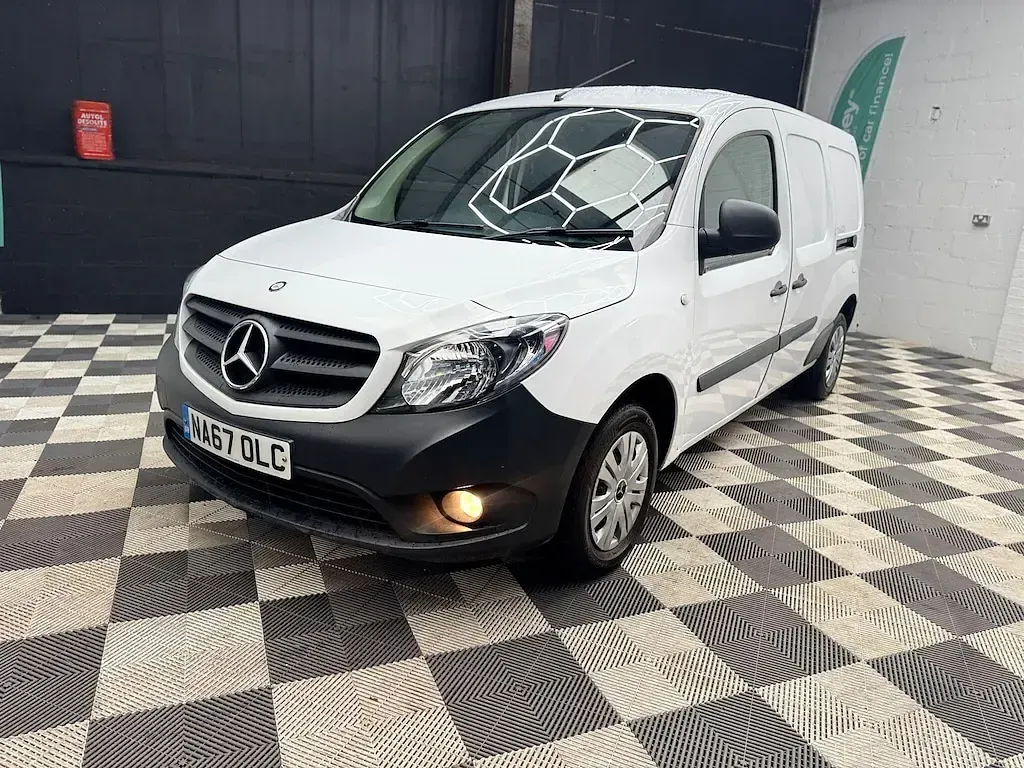 Used Mercedes Citan 109 2017 White MPV