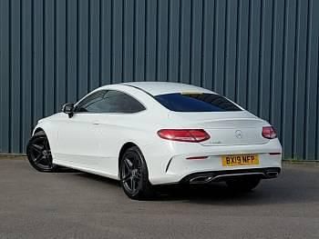 Used Mercedes C300 AMG line 258 HP (189 kW) 2019 White Coupe