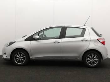 Used Toyota Yaris 2017 Silver Hatchback