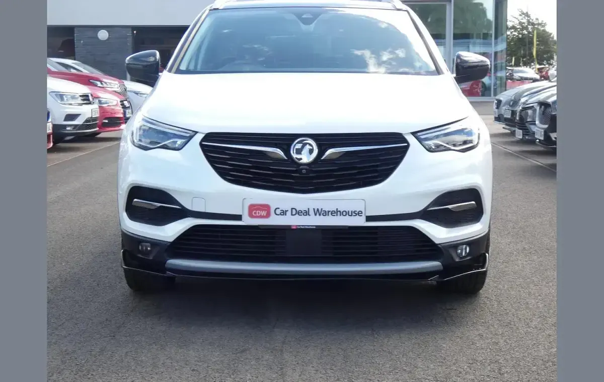 Used Vauxhall Grandland X Ultimate 296 HP (217 kW) 2020 White SUV