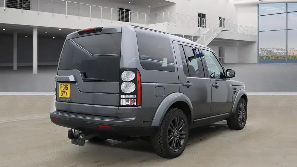 Used Land Rover Discovery 4 Graphite 2016 Grey SUV
