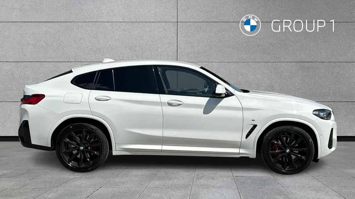 Used BMW X4 M Sport 187 HP (137 kW) 2023 White SUV