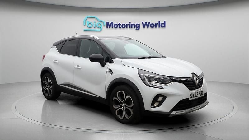 Used 2021 Renault Captur SE SUV | £12,400 (Fair price) - Image 1/4