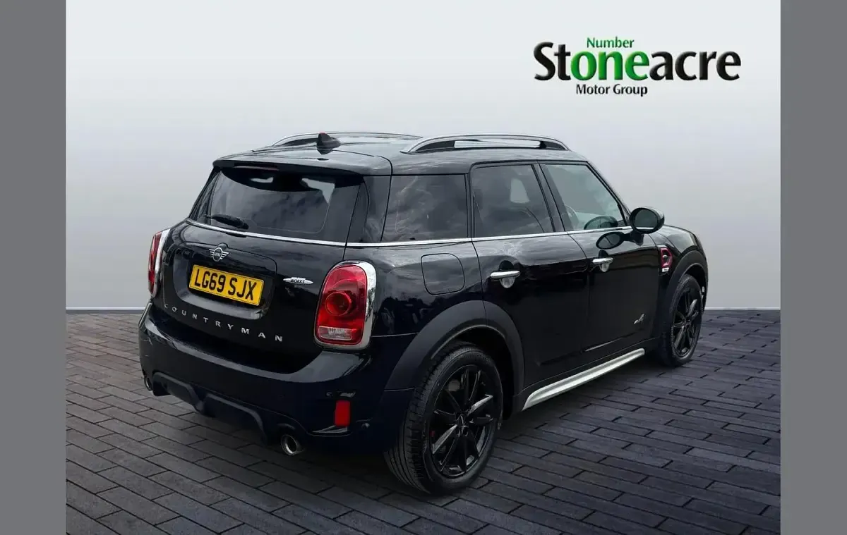 Used Mini John Cooper Works Countryman Sport 301 HP (221 kW) 2019 Black SUV