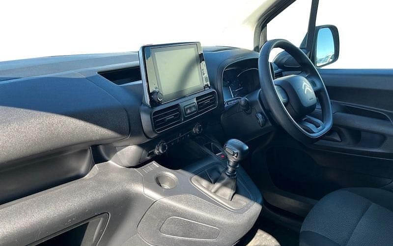 Used Citroën Berlingo 102 HP (75 kW) 2023 Grey MPV