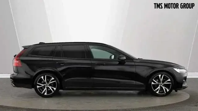 Usado Volvo V60 R-Design 161 CV (118 kW) 2022 Familiar
