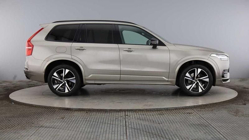 Used Volvo XC90 R-Design 235 HP (172 kW) 2021 Pebble grey SUV