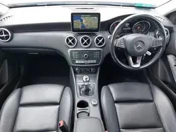 Used Mercedes A180 Executive 109 HP (80 kW) 2015 Black Hatchback