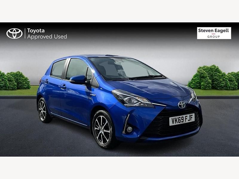 Blue Used 2019 Toyota Yaris Hybrid Hatchback | £10,649 (Fair price) - Image 1/3