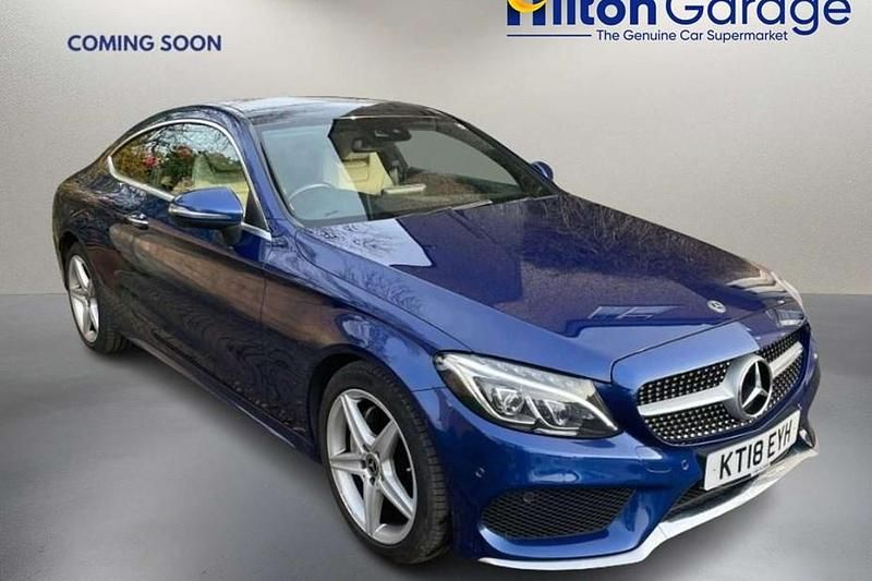Used Mercedes C220 AMG Line Premium Plus 170 HP (125 kW) 2018 Blue Coupe