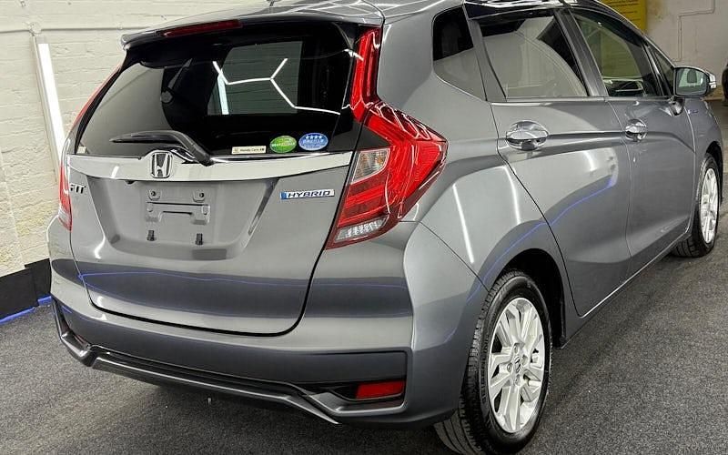 Second-hand Honda Jazz S 102 CP (75 kW) 2017 Hatchback
