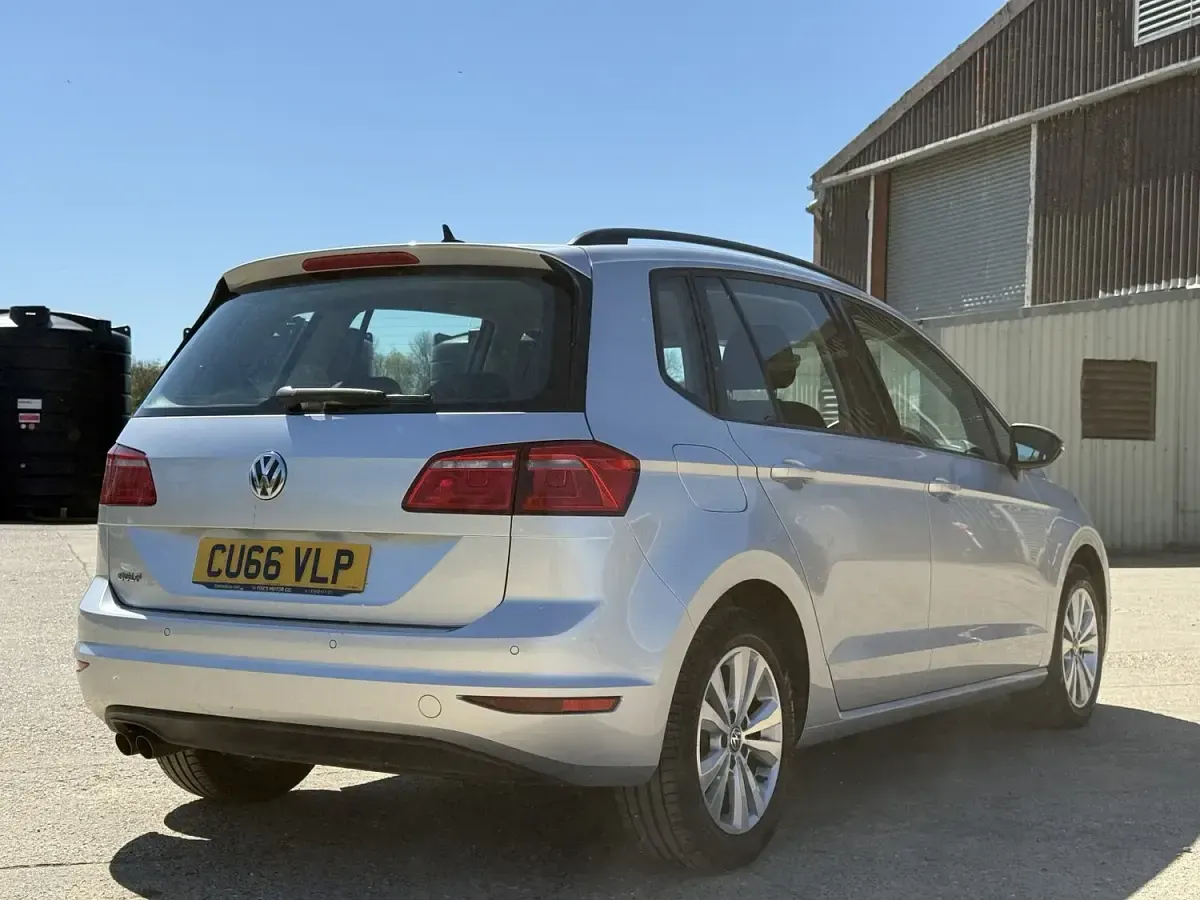 Used VW Golf Sportsvan SE 2016 Silver MPV