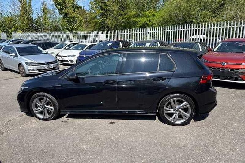 Używany VW Golf VIII 150 KM (110 kW) 2023