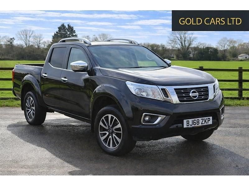 Used Nissan Navara Tekna 2018 Black Pickup