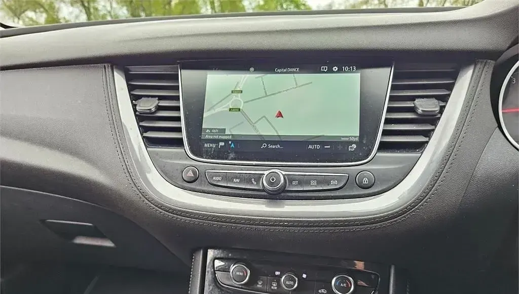 Second-hand Vauxhall Grandland X SRi 130 CP (95 kW) 2019 Negru SUV
