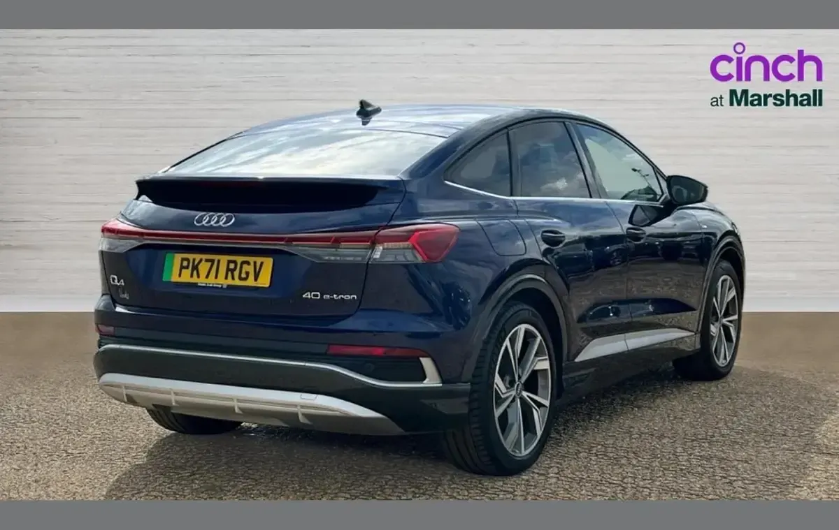 Used Audi Q4 e-tron Comfort 150 kW (204 HP) 2021 Blue SUV