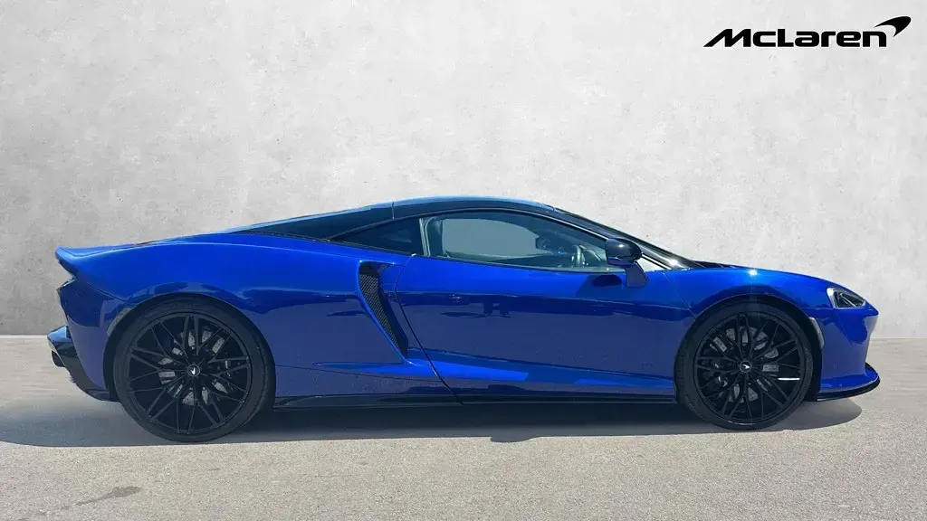 Used McLaren GT 620 HP (456 kW) 2023 Blue Coupe