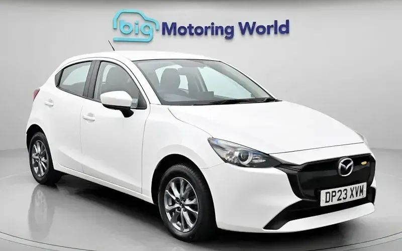 Used Mazda 2 Center-Line 75 HP (55 kW) 2023 Hatchback
