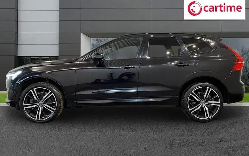 Used Volvo XC60 R-Design Pro 250 HP (183 kW) 2020 Black SUV