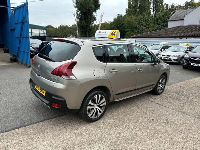 Used Peugeot 3008 Active 120 HP (88 kW) 2015 Grey Hatchback