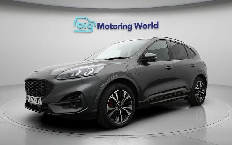 Used Ford Kuga ST-Line X 224 HP (164 kW) 2023 SUV