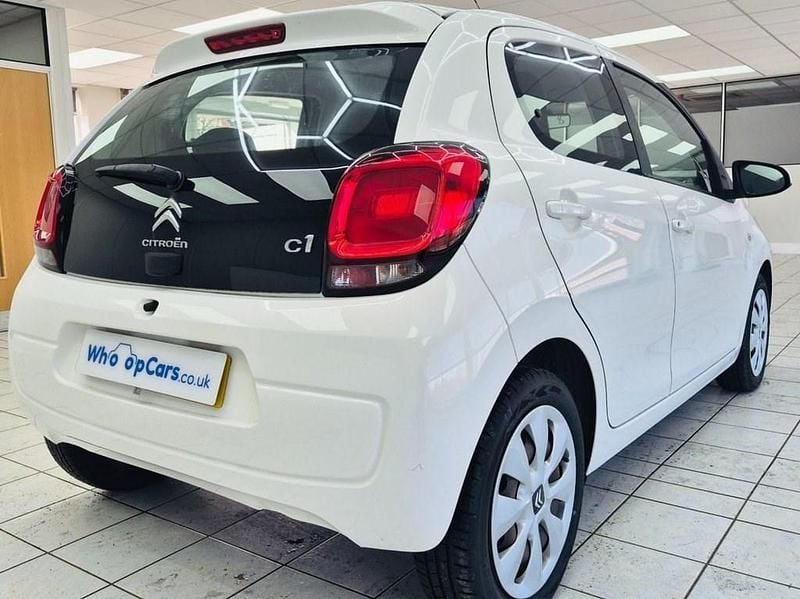 Used Citroën C1 Feel 68 HP (50 kW) 2015 White Hatchback