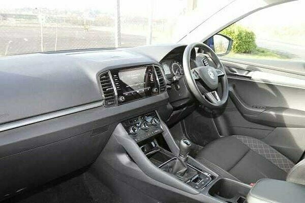 Used Skoda Karoq SE 115 HP (84 kW) 2020 Blue SUV