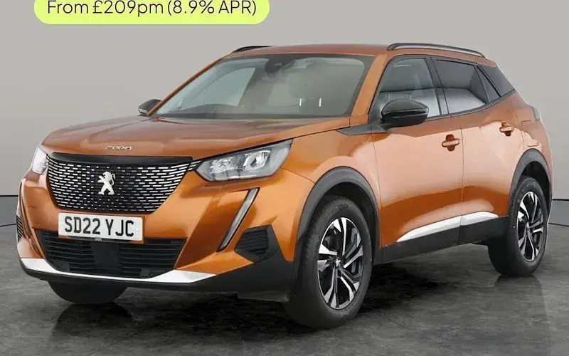 Second-hand Peugeot 2008 Allure Premium 101 CP (74 kW) 2022 SUV