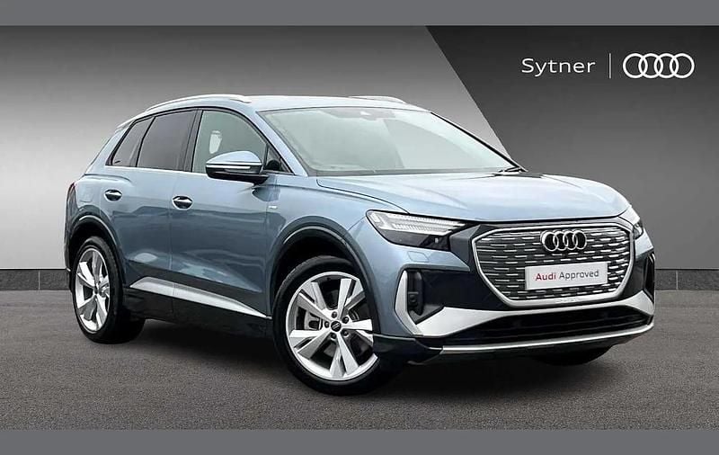 Blue Used 2025 Audi Q4 e-tron S-Line SUV | £34,250 (Fair price) - Image 1/4