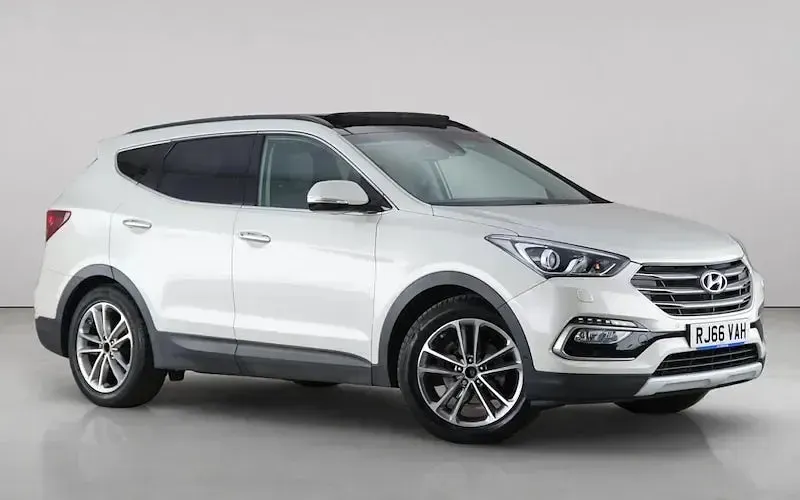 Used Hyundai Santa Fe Premium SE 200 HP (147 kW) 2016 SUV
