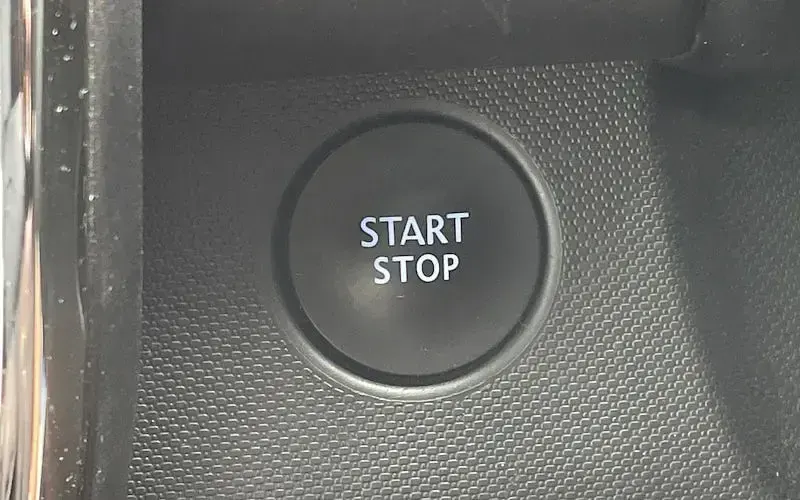 Used Renault Zoe Dynamique 80 kW (109 HP) 2018 Blue Hatchback