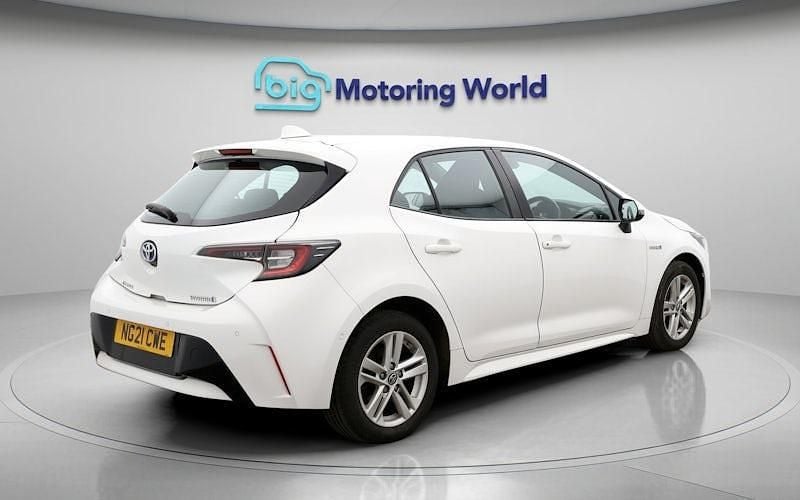 Used Toyota Corolla 122 HP (89 kW) 2022 Hatchback