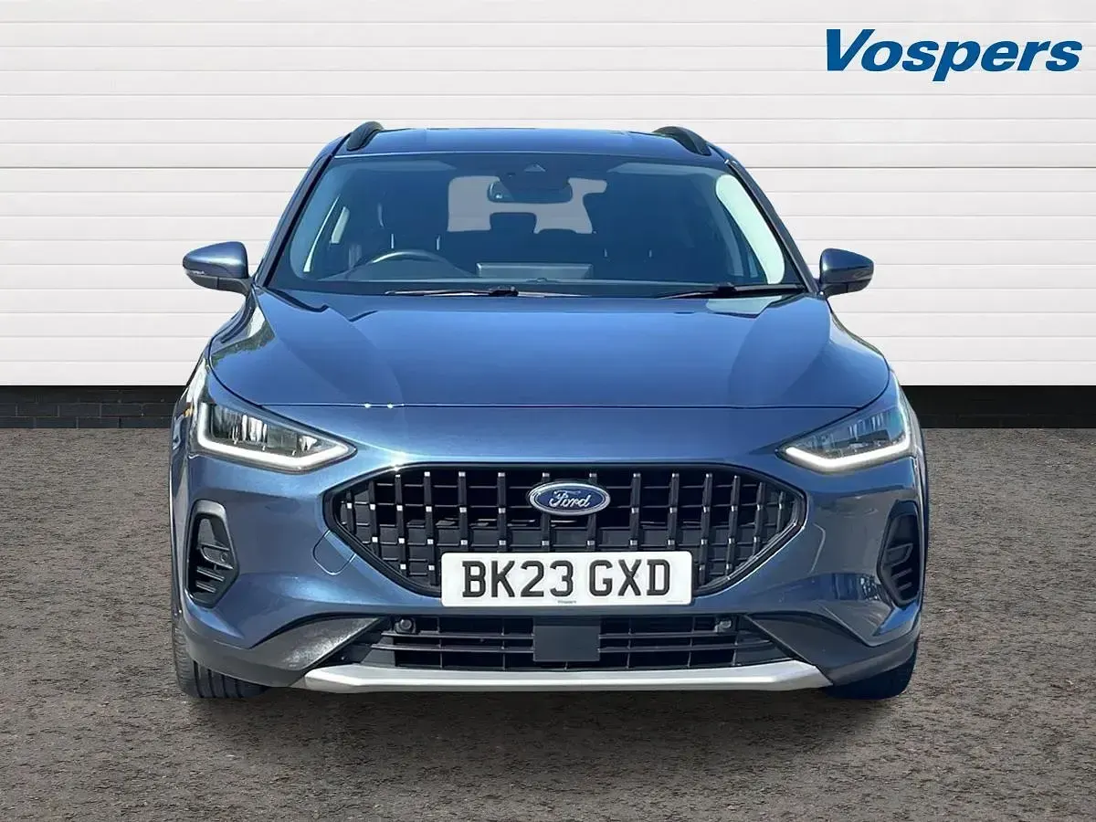 Used Ford Focus Active 125 HP (91 kW) 2023 Blue Hatchback