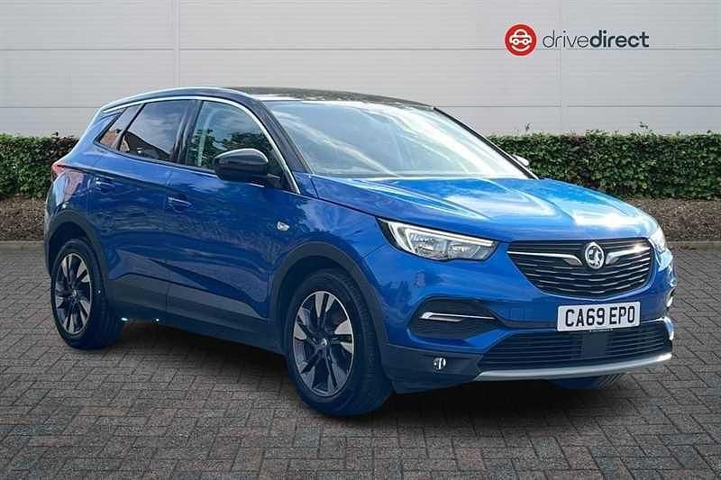Metallic topaz blue Used 2019 Vauxhall Grandland X SRi SUV | £10,651 (Fair price) - Image 1/4
