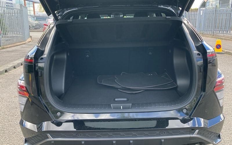 Second-hand Hyundai Kona N Line 129 CP (94 kW) 2025 Negru SUV