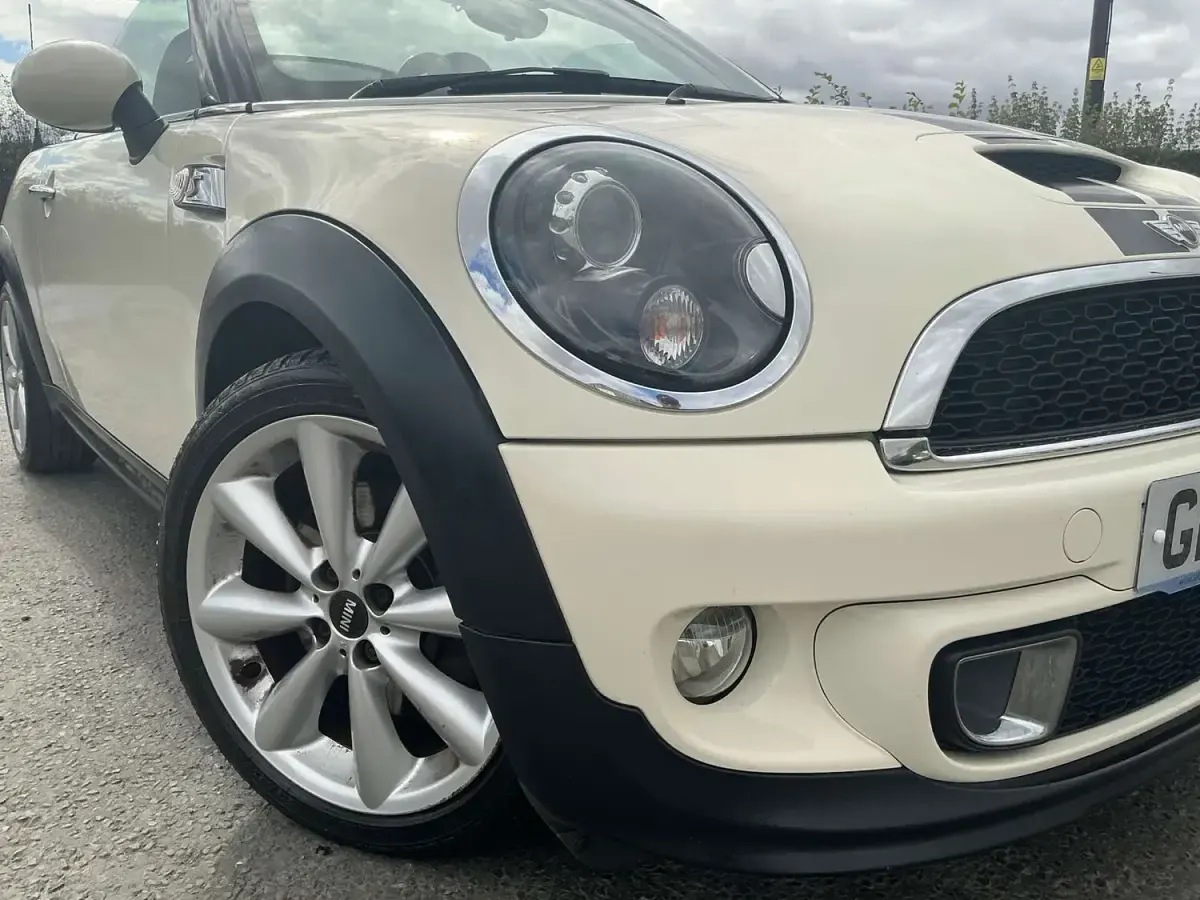 Used Mini Cooper S Roadster 2013 White Cabriolet
