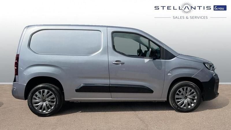 Grey Used 2024 Peugeot Partner S MPV | £17,990 (Fair price) - Image 1/4