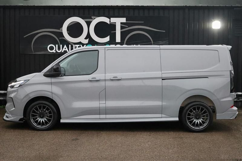 Used Ford Transit Custom Limited 136 HP (100 kW) 2024 Grey Van